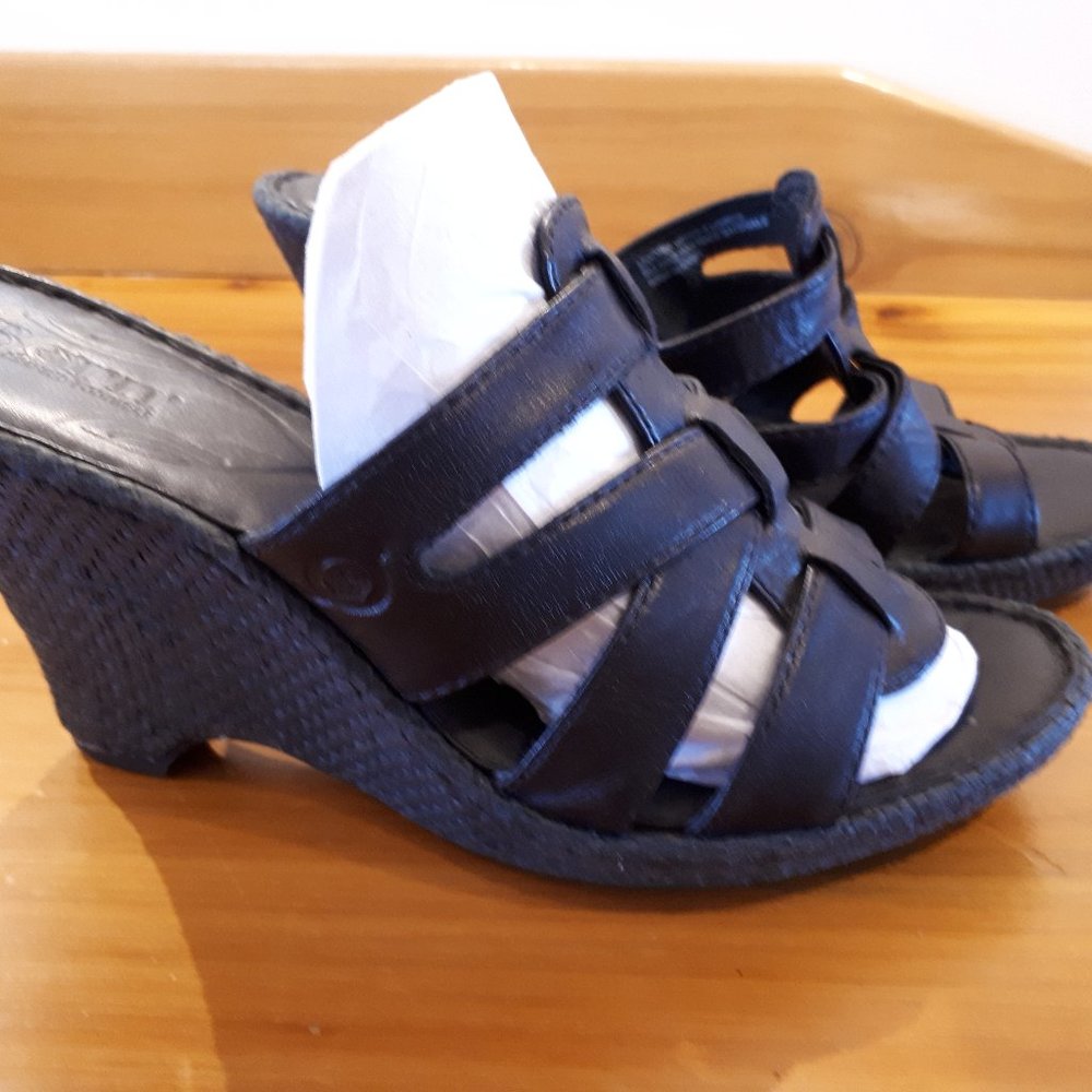 Born Black leather wedge sandals  - Size 8